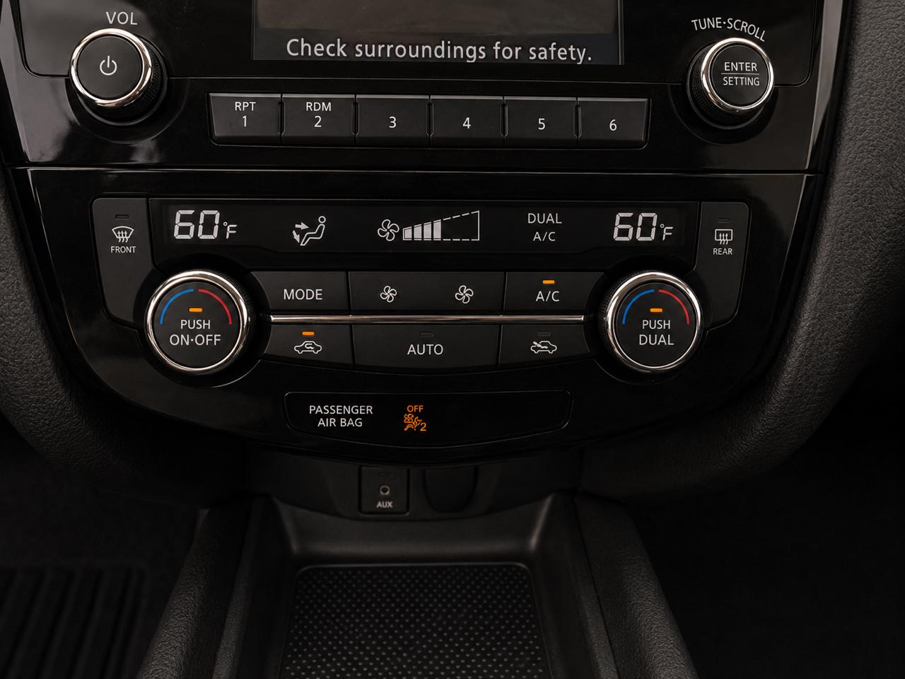 Nissan Rogue SV AWD 2015