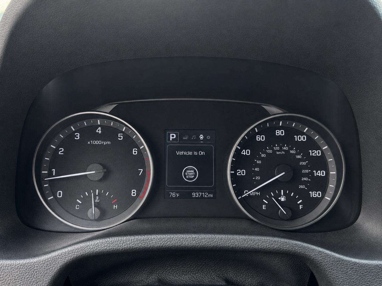 Hyundai Elantra  2018