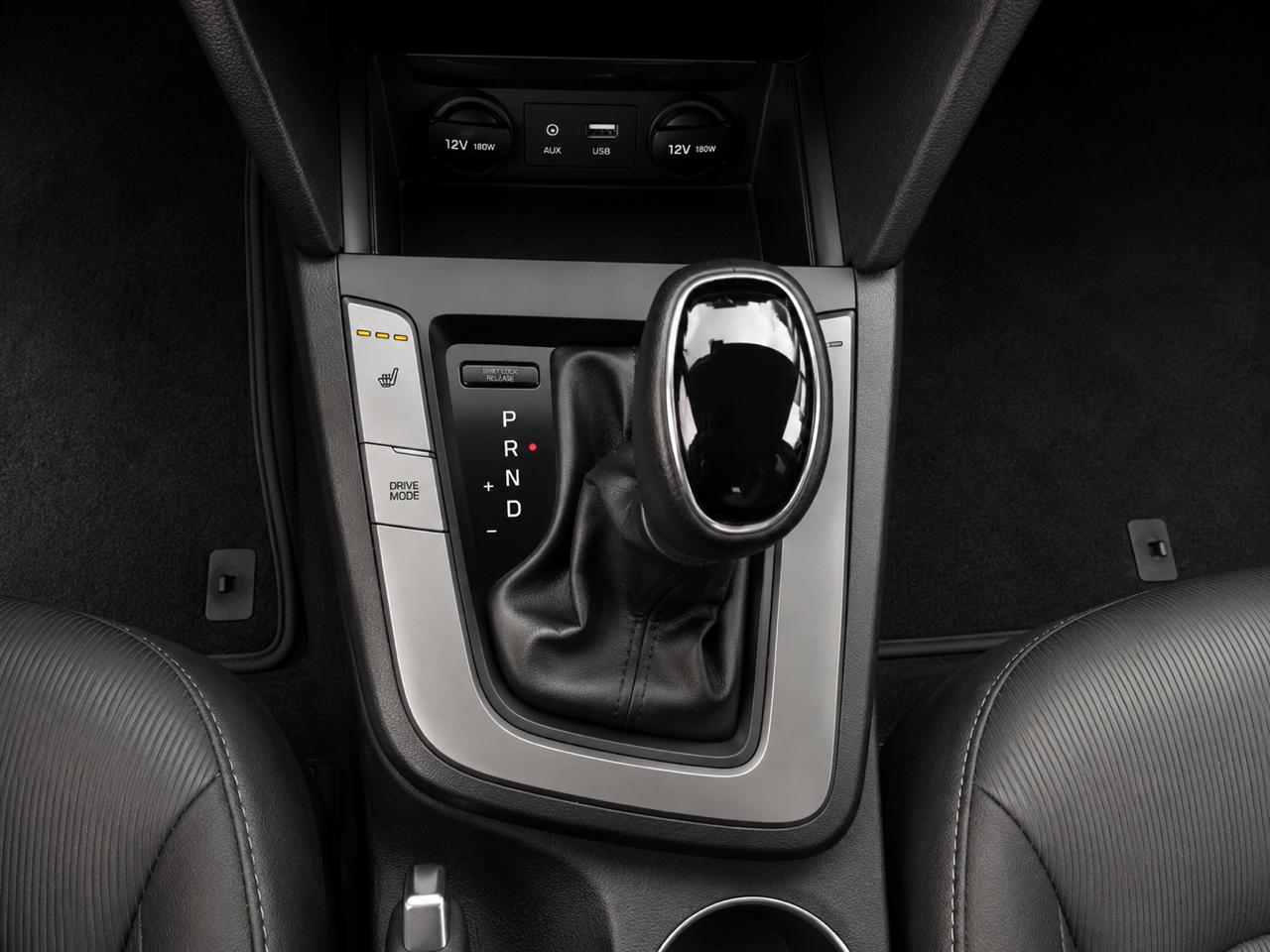 Hyundai Elantra  2018