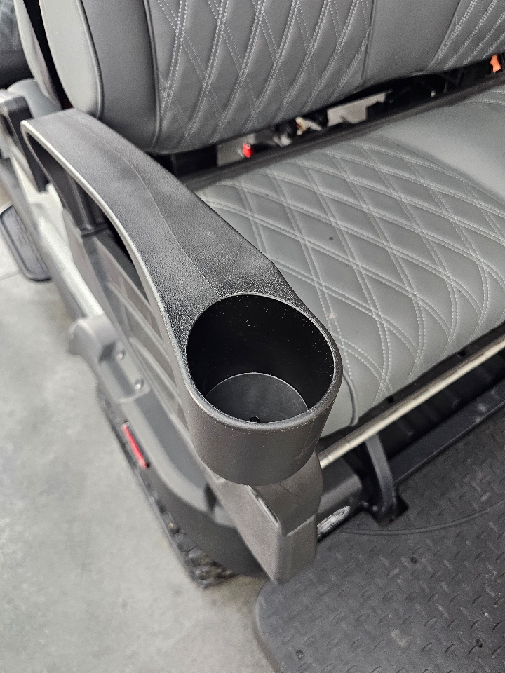 Denago Rover XL6  2025