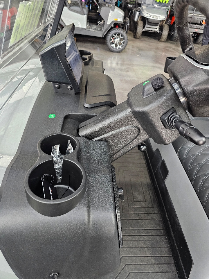 Denago Rover XL6  2025