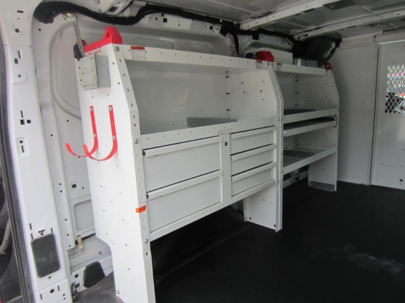 Ford Transit 250 Van Low Roof 60/40 Pass.130-in. WB 2015