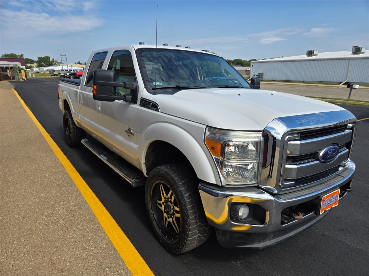 2013 Ford F-250 Lariat photo 3