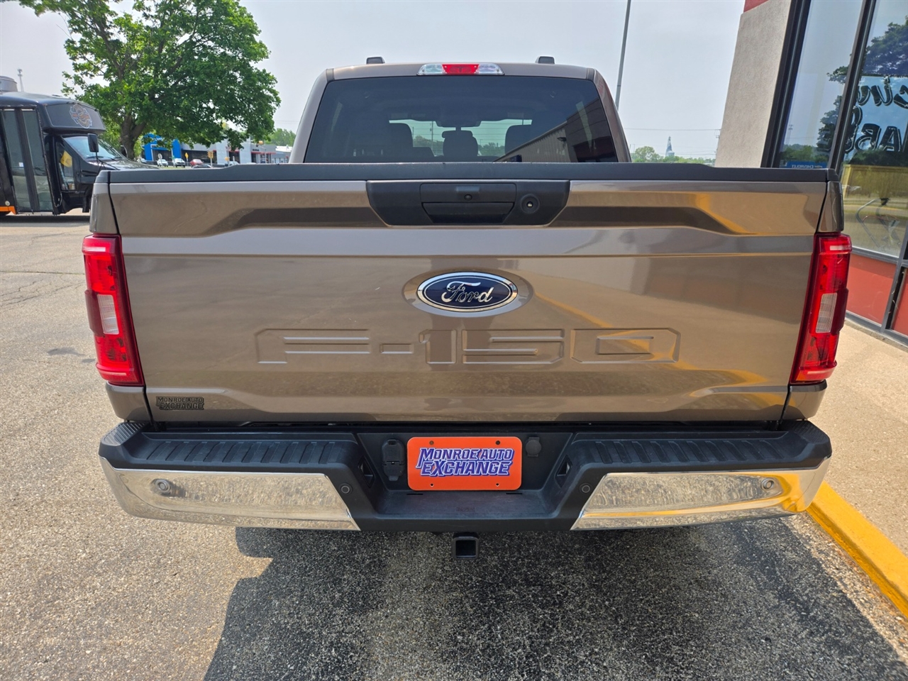 2022 Ford F-150 XLT photo 4