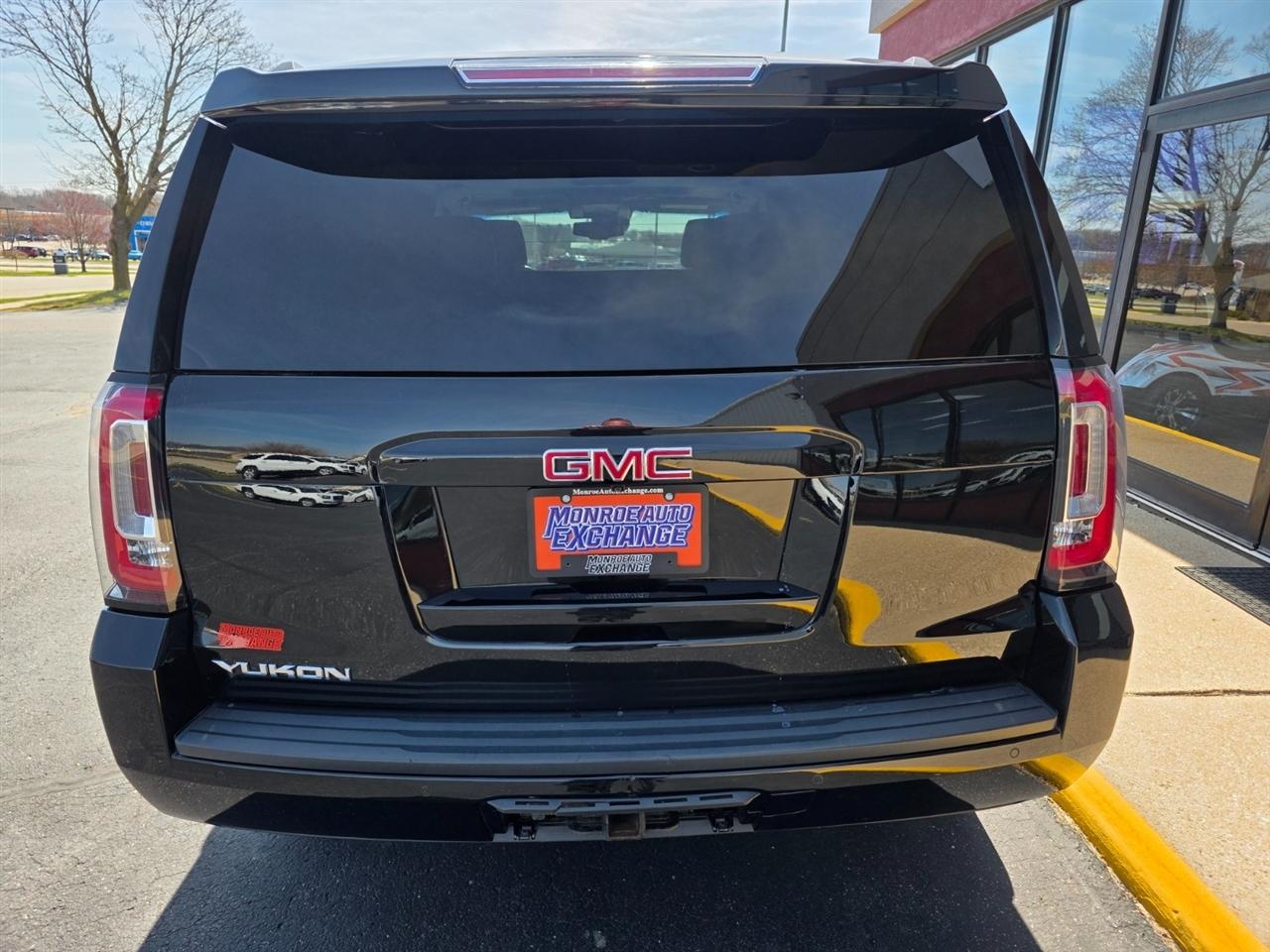 GMC Yukon SLT 4WD 2020