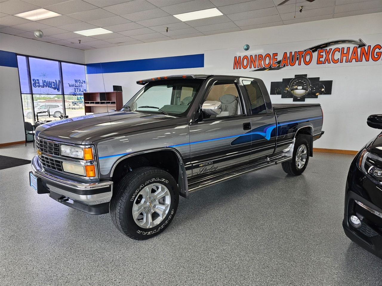1993 Chevrolet C/K 1500 Ext. Cab 6.5-ft. Bed 4WD