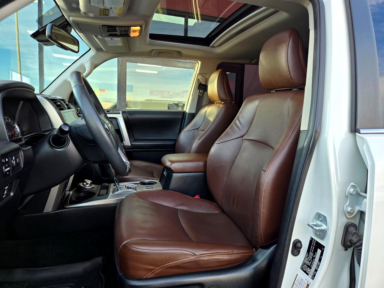 Toyota 4Runner Limited 4WD 2021