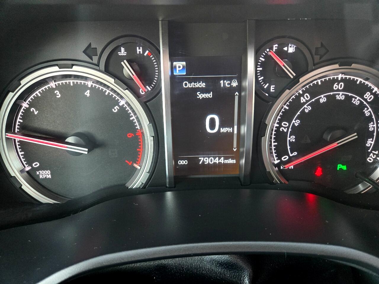 Toyota 4Runner Limited 4WD 2021