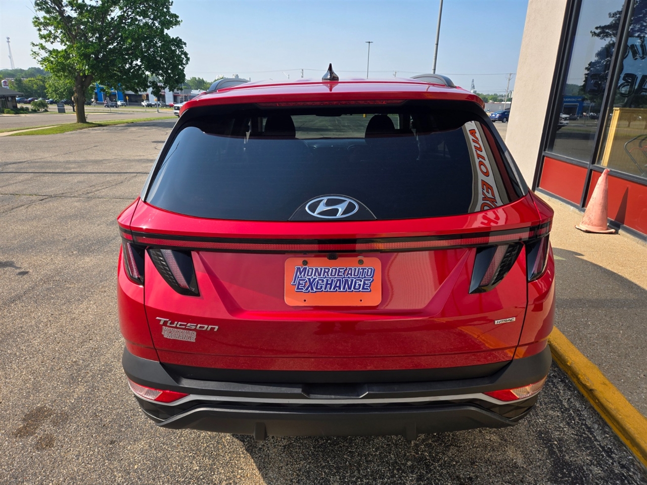 2022 Hyundai Tucson SEL photo 3