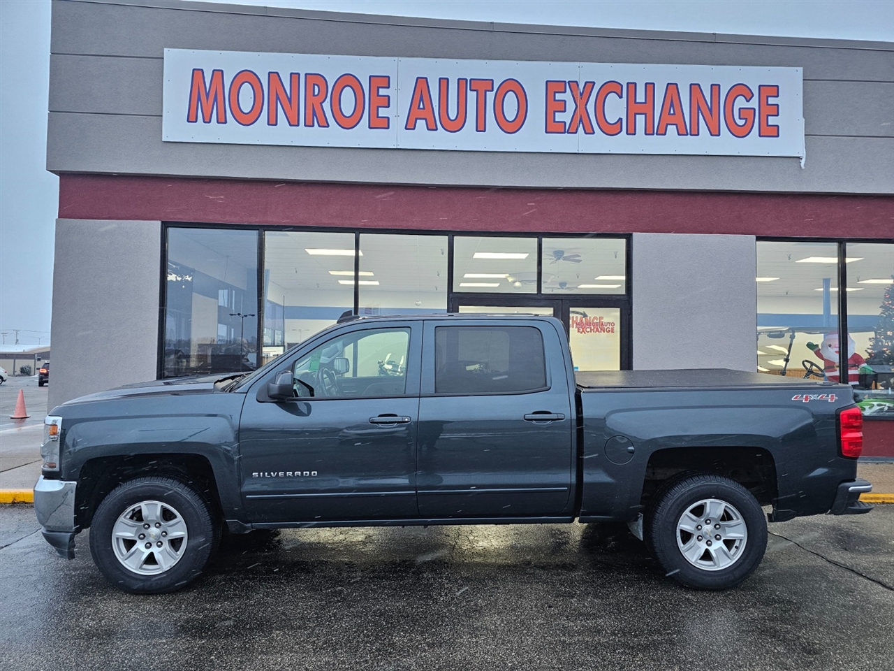 2017 Chevrolet Silverado 1500 LT Crew Cab 4WD