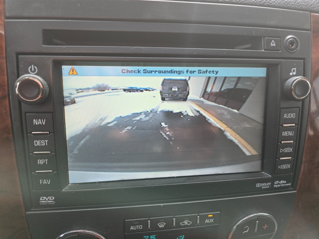 Chevrolet Tahoe LTZ 2WD 2011