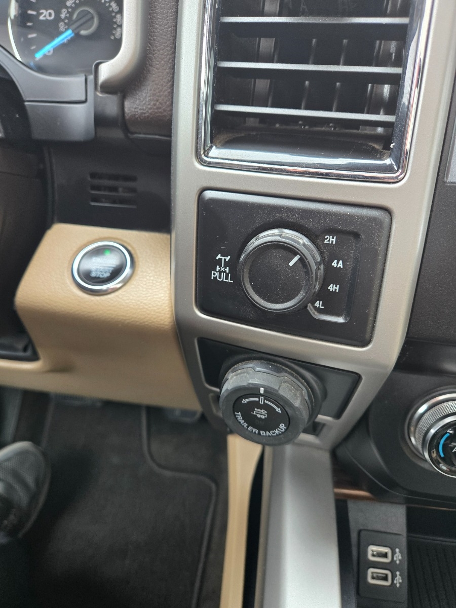 Ford F-150 Lariat SuperCrew 6.5-ft. Bed 4WD 2020