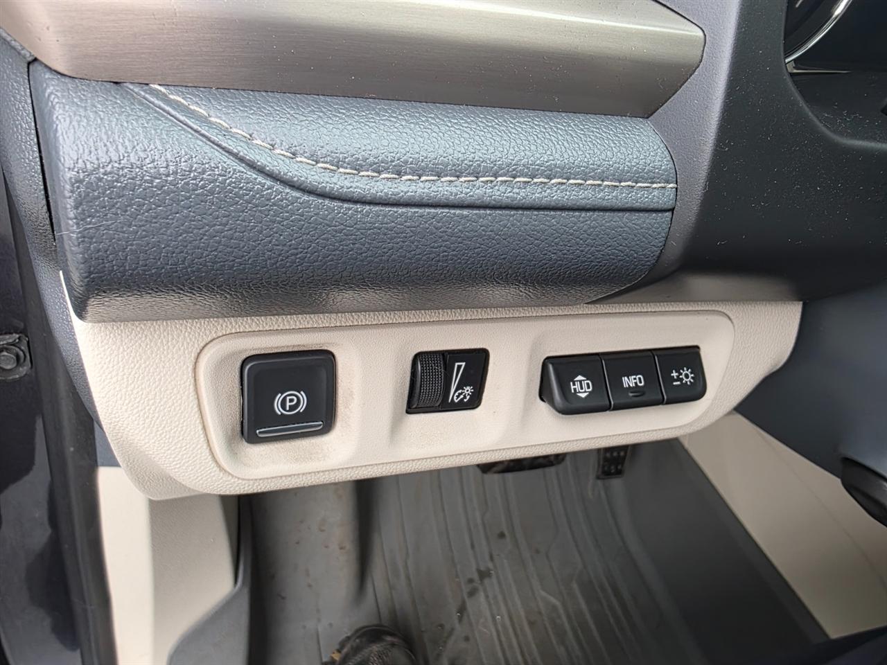 GMC Acadia Denali AWD 2021