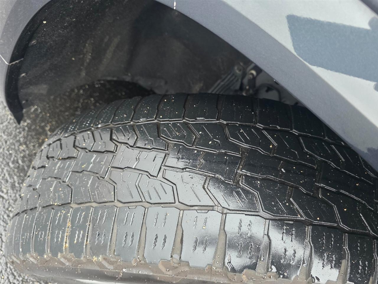 GMC Acadia Denali AWD 2021