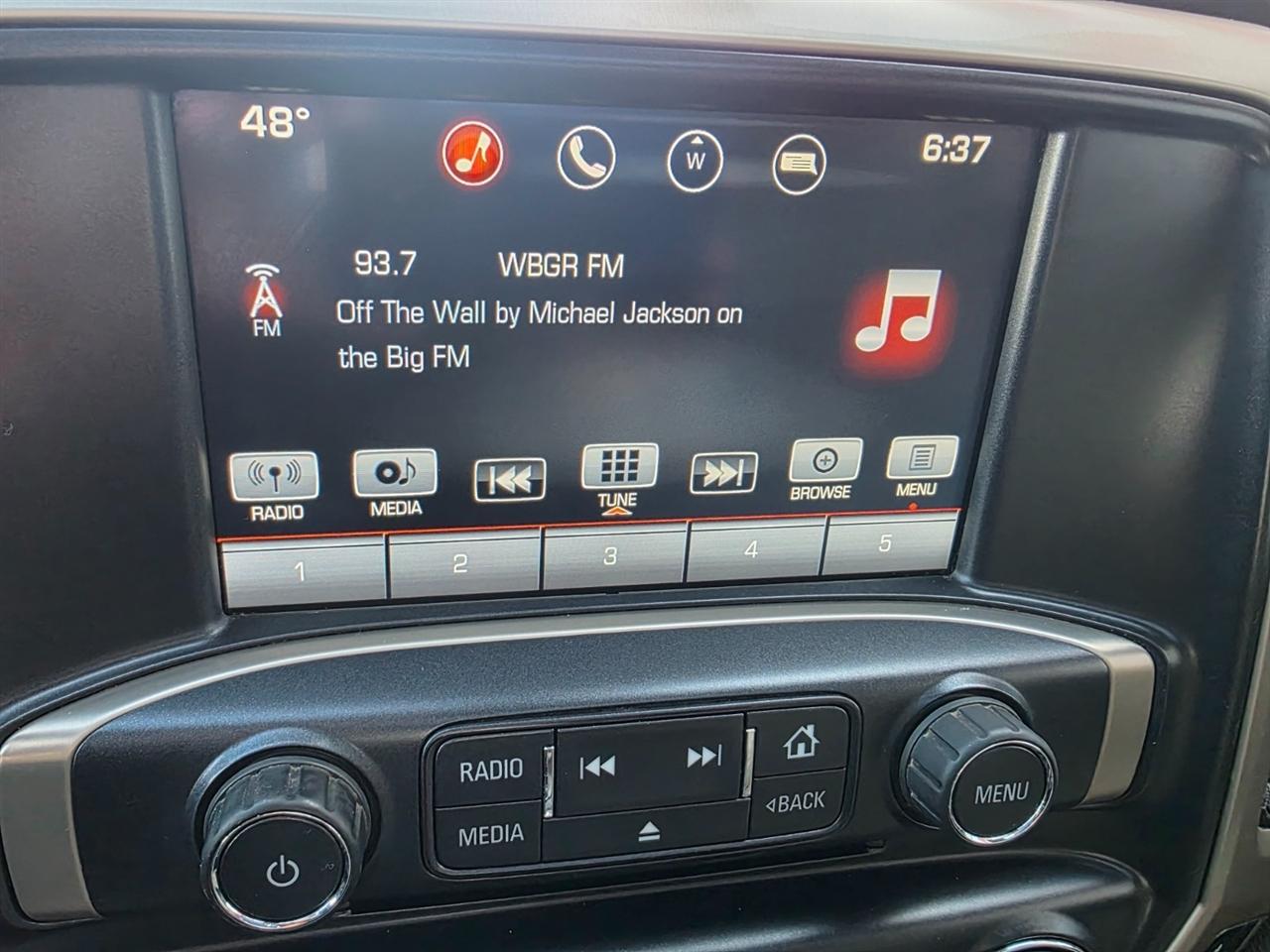 GMC Sierra 2500HD Denali Crew Cab 4WD 2015