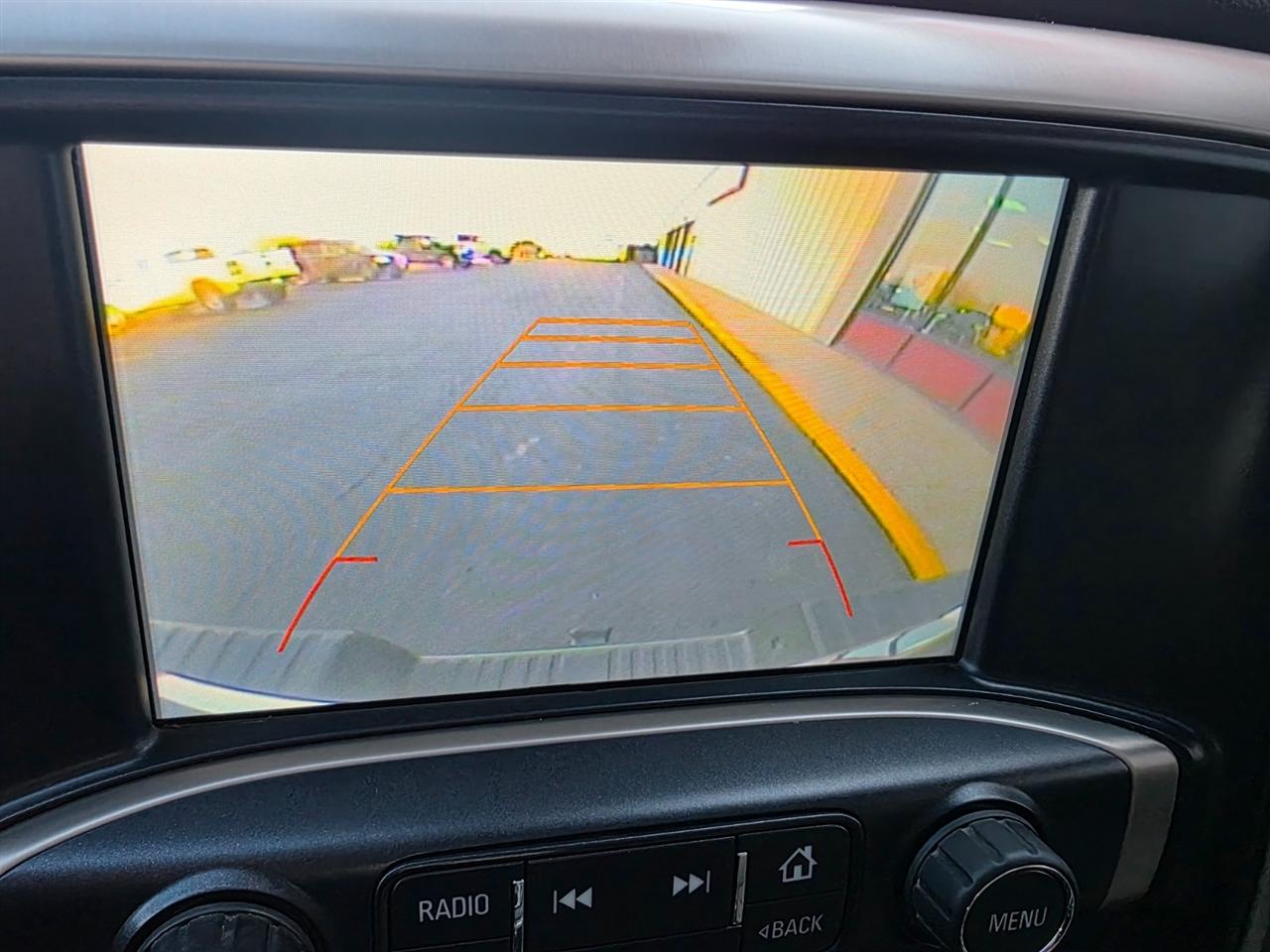 GMC Sierra 2500HD Denali Crew Cab 4WD 2015