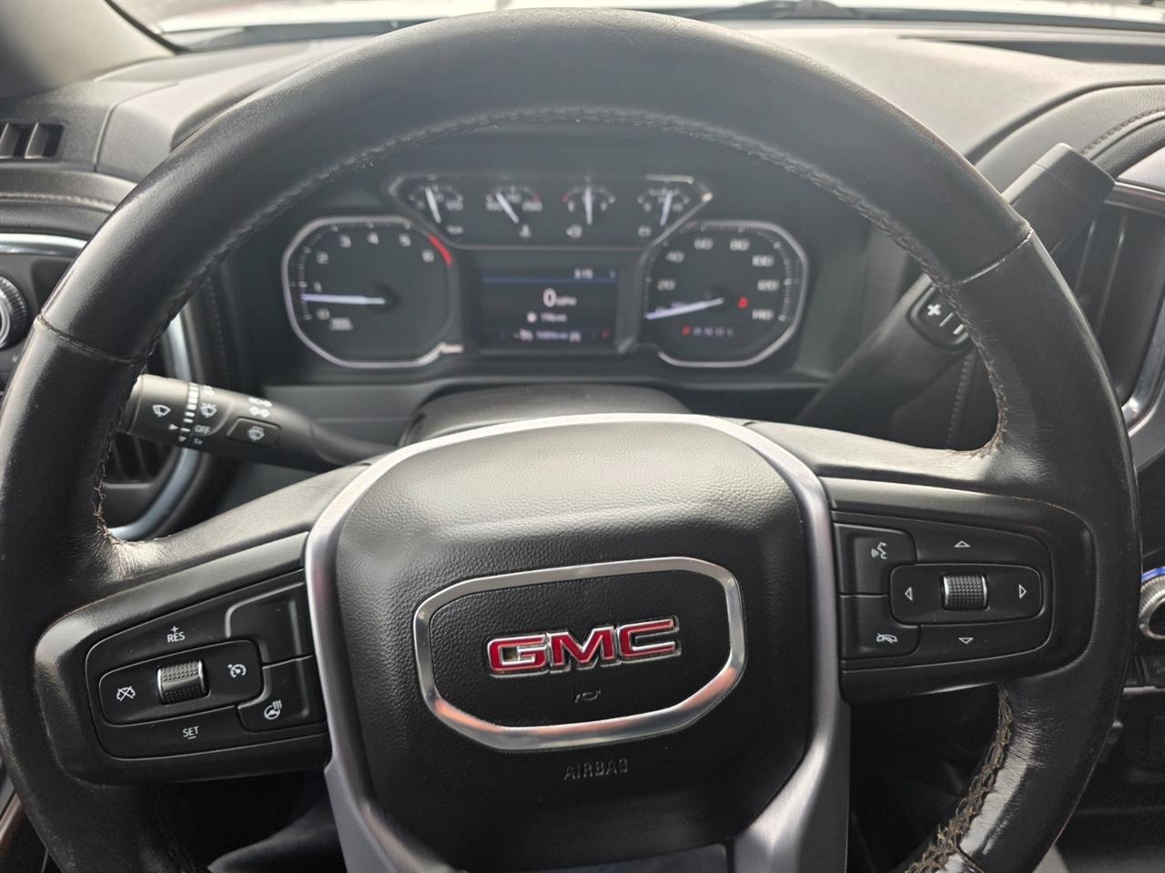 GMC Sierra 2500HD SLT Crew Cab 4WD 2023