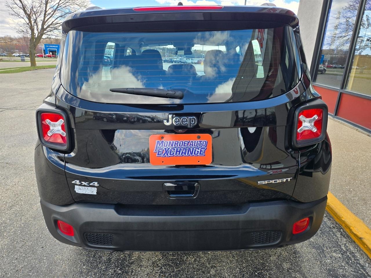 Jeep Renegade Sport AWD 2022
