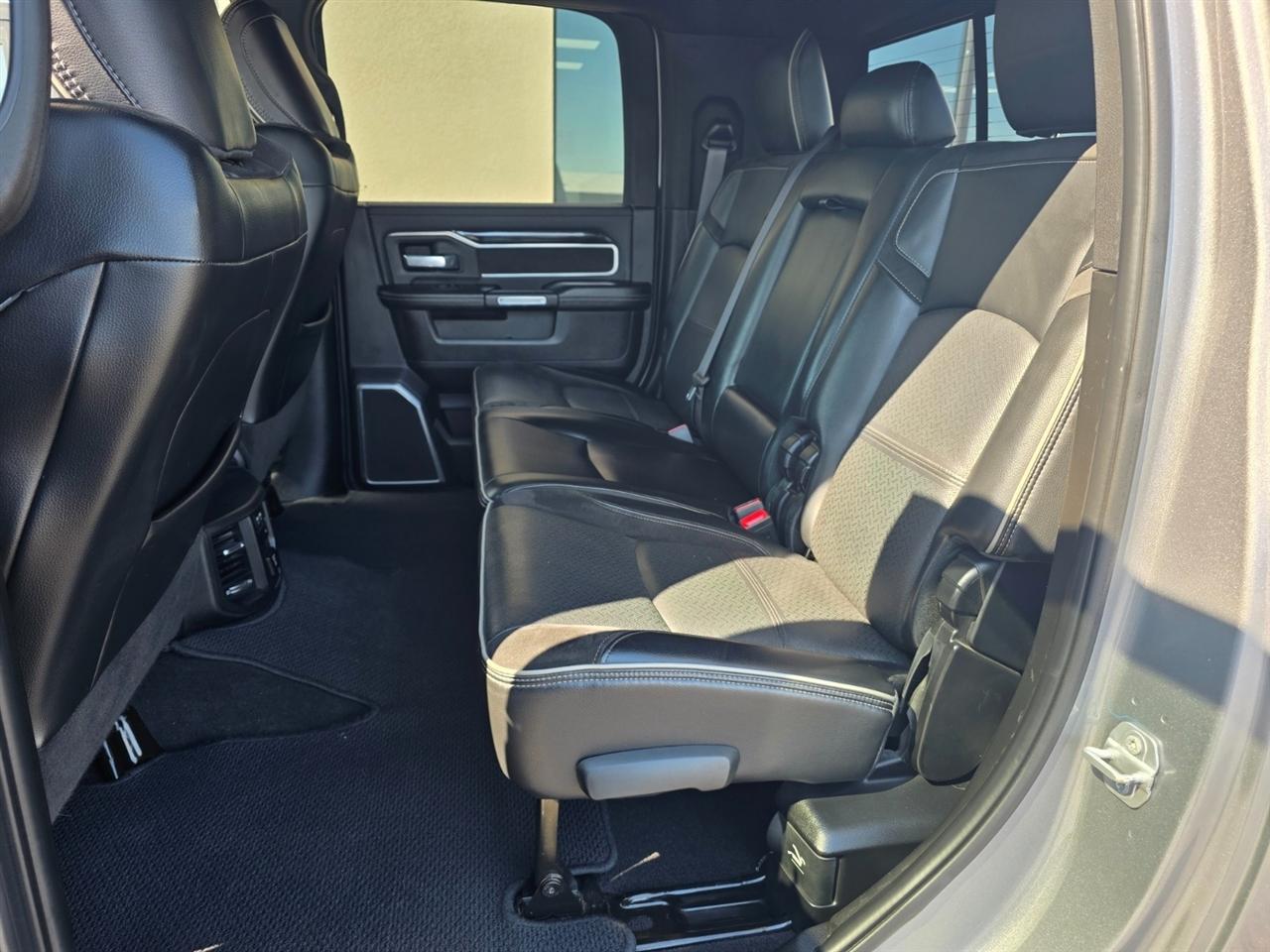 RAM 2500 Laramie Mega Cab 4WD 2019