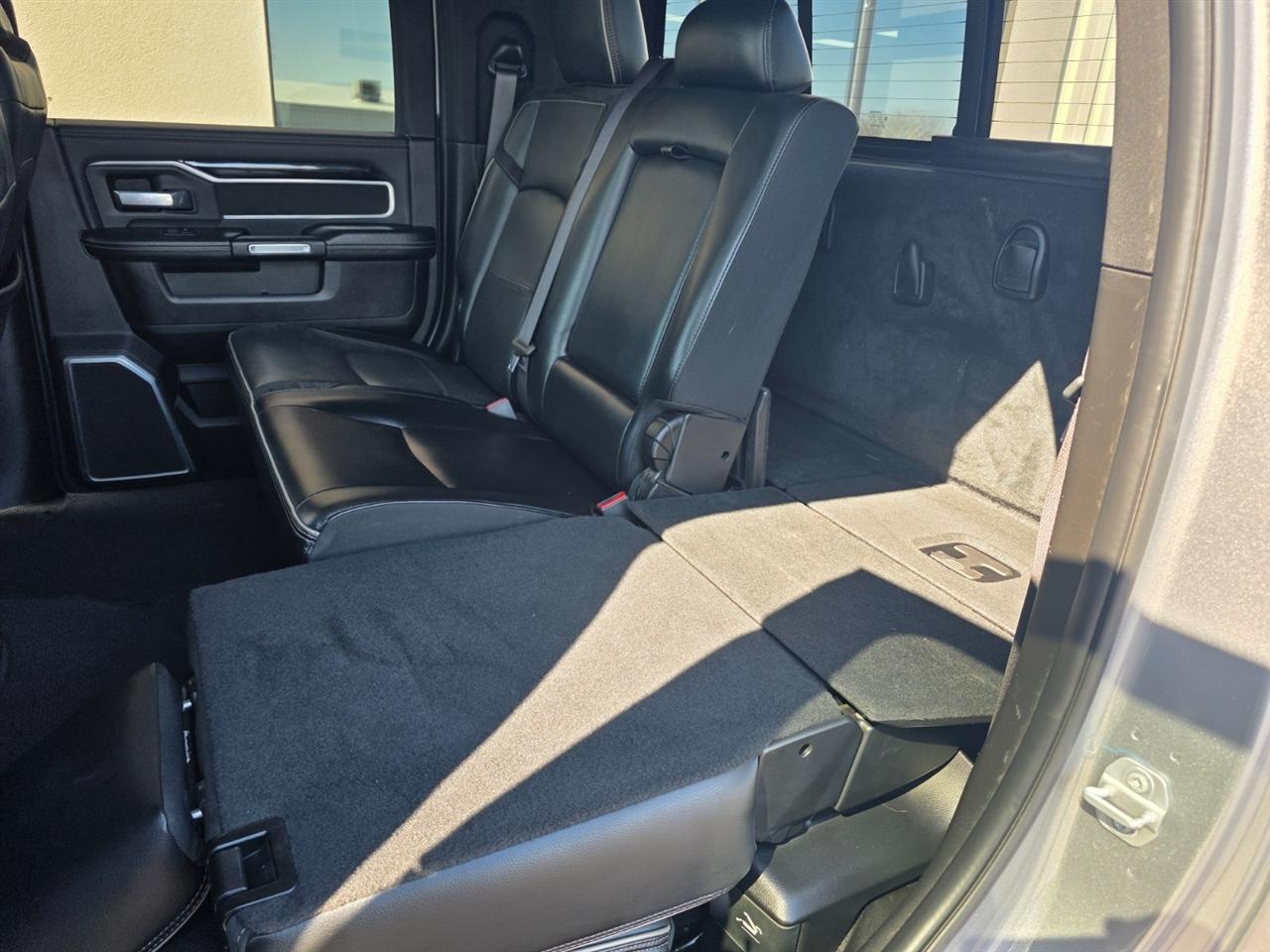 RAM 2500 Laramie Mega Cab 4WD 2019