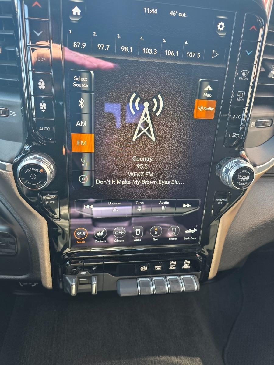 RAM 2500 Laramie Mega Cab 4WD 2019