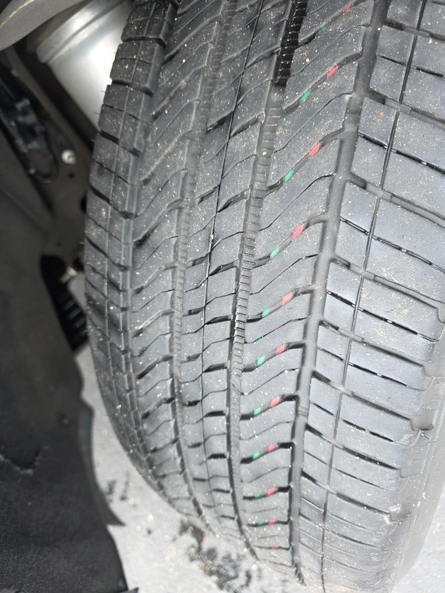 GMC Yukon Denali Ultimate 4WD 2023