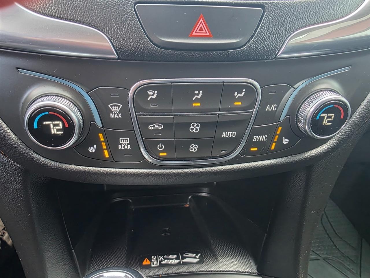 Chevrolet Equinox  2021