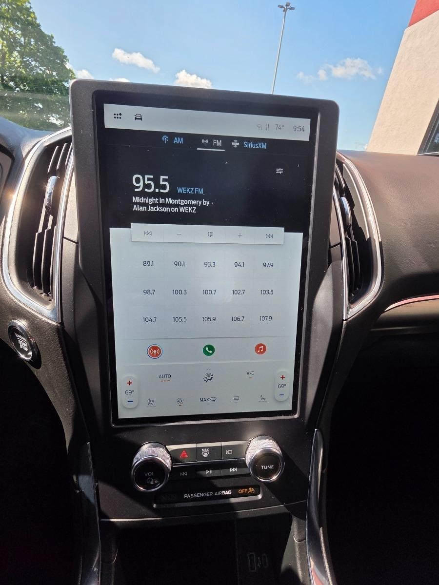 Ford Edge Titanium 2024