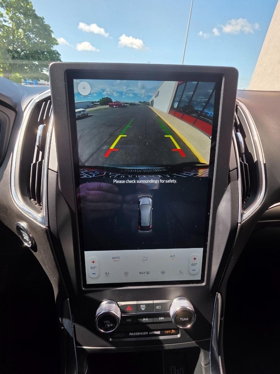 Ford Edge Titanium 2024