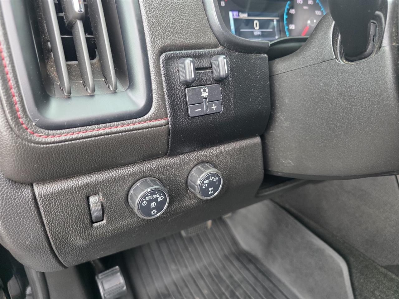 GMC Canyon SLE Crew Cab 4WD 2018