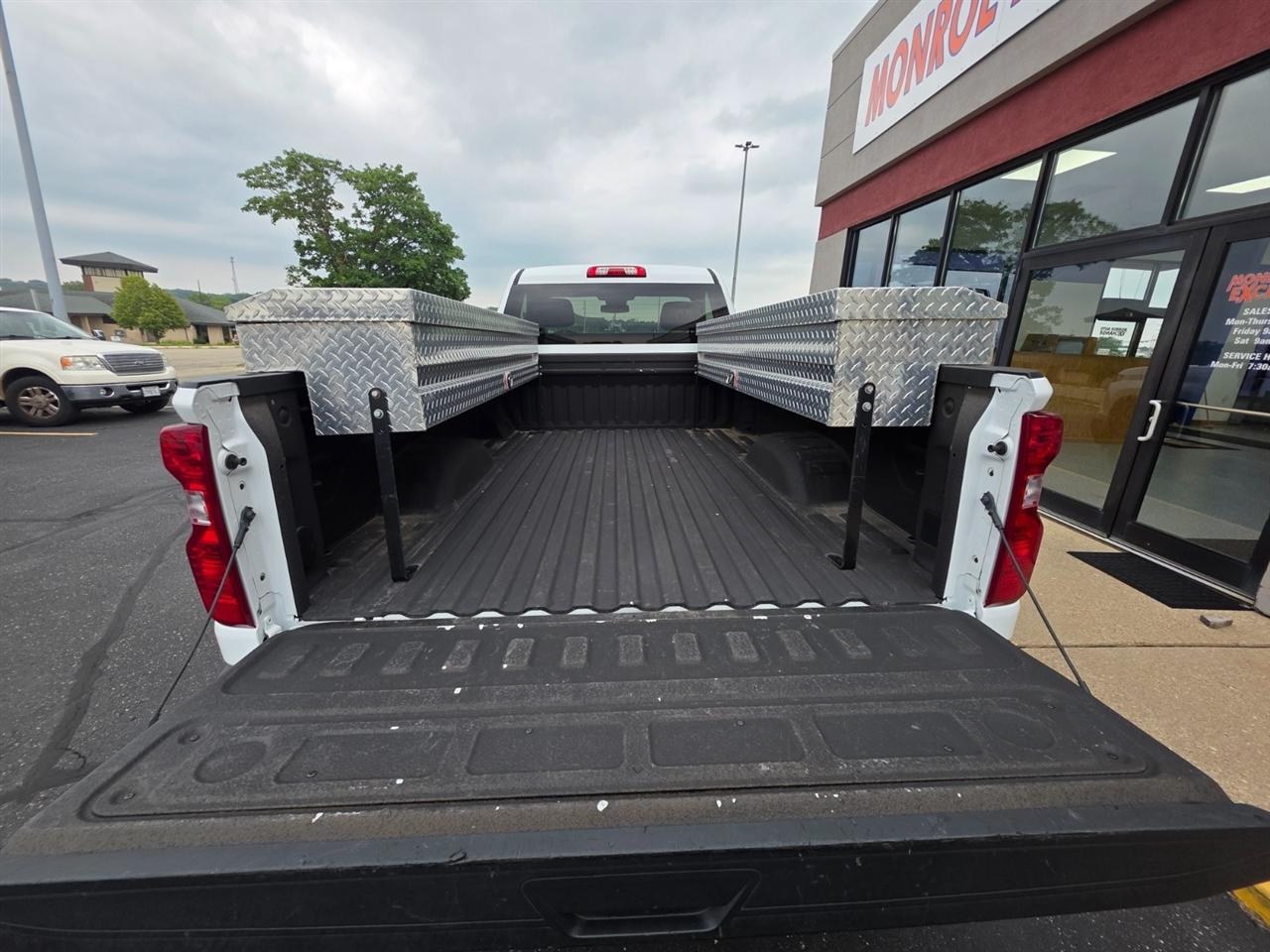 Chevrolet Silverado 2500HD Work Truck Regular Cab 4WD 2024