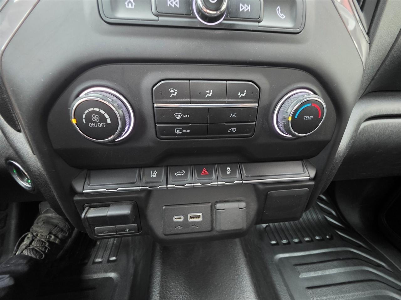 Chevrolet Silverado 2500HD Work Truck Regular Cab 4WD 2024