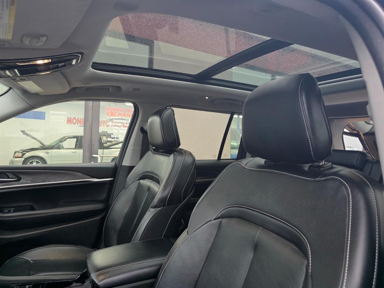 Jeep Grand Cherokee Limited 4x4 2022