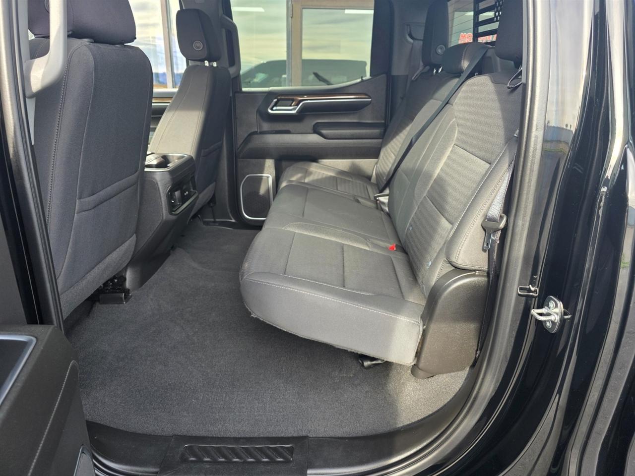 Chevrolet Silverado 1500 4WD Crew Cab 147" LT Trail Boss 2022