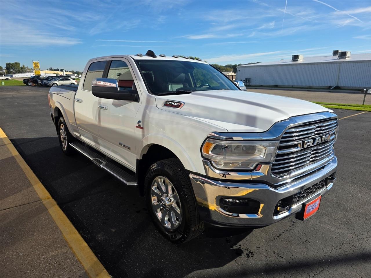 RAM 2500 Laramie 4x4 Crew Cab 6'4" Box 2022