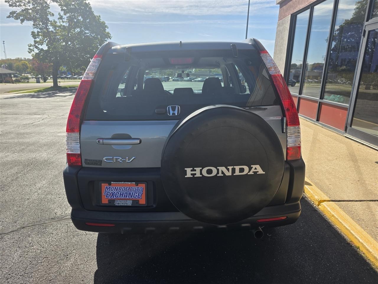 Honda CR-V 2WD LX AT 2005