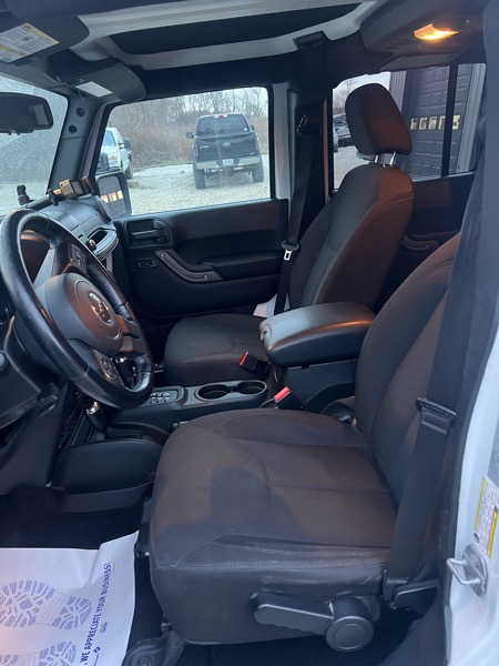 Jeep Wrangler Unlimited Sport 4WD 2017