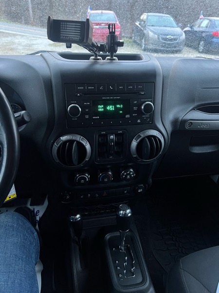 Jeep Wrangler Unlimited Sport 4WD 2017