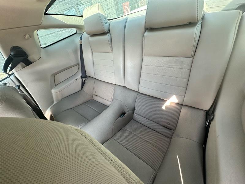 Ford Mustang GT Coupe 2011