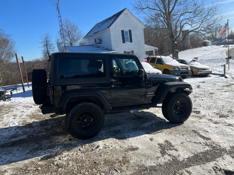 Jeep Wrangler Sport 4WD 2012