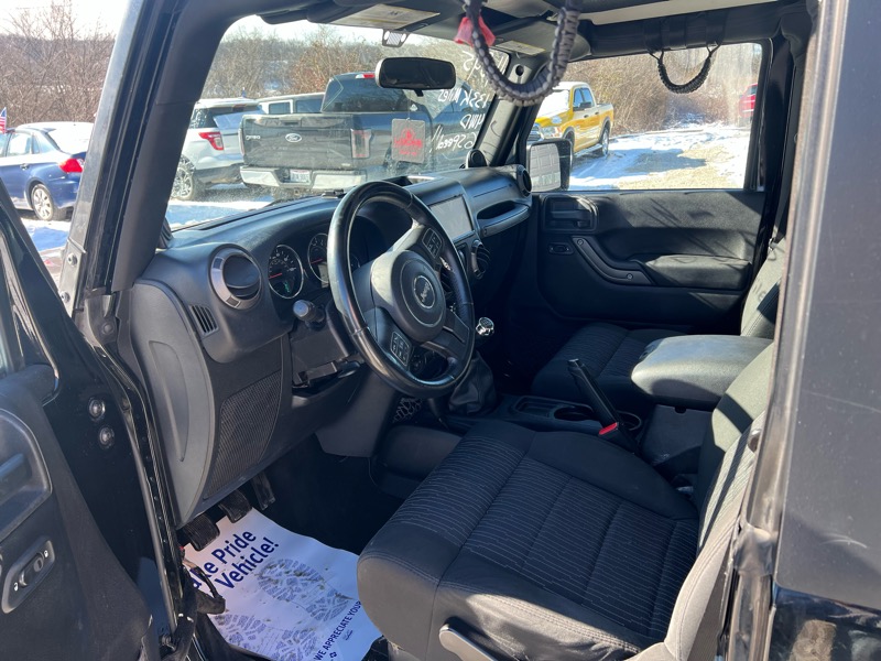 Jeep Wrangler Sport 4WD 2012