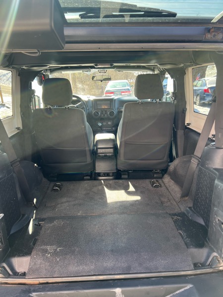 Jeep Wrangler Sport 4WD 2012