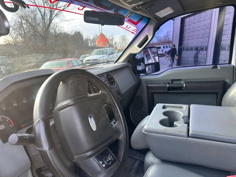 Ford F-250 SD XLT Crew Cab Long Bed 4WD 2012