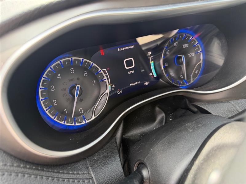 Chrysler Pacifica Limited 2019