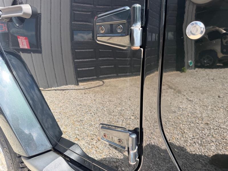 Jeep Wrangler Unlimited Sahara 4WD 2012