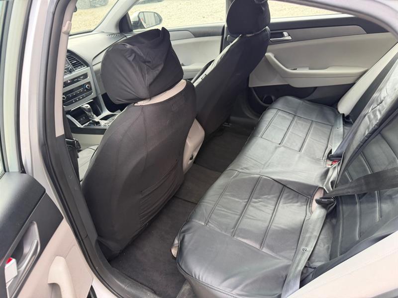 Hyundai Sonata SE 2015