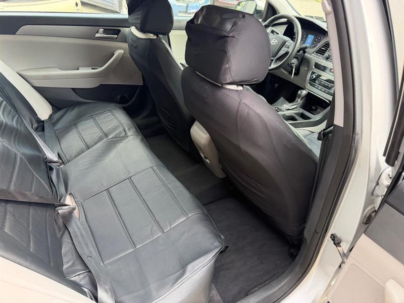 Hyundai Sonata SE 2015