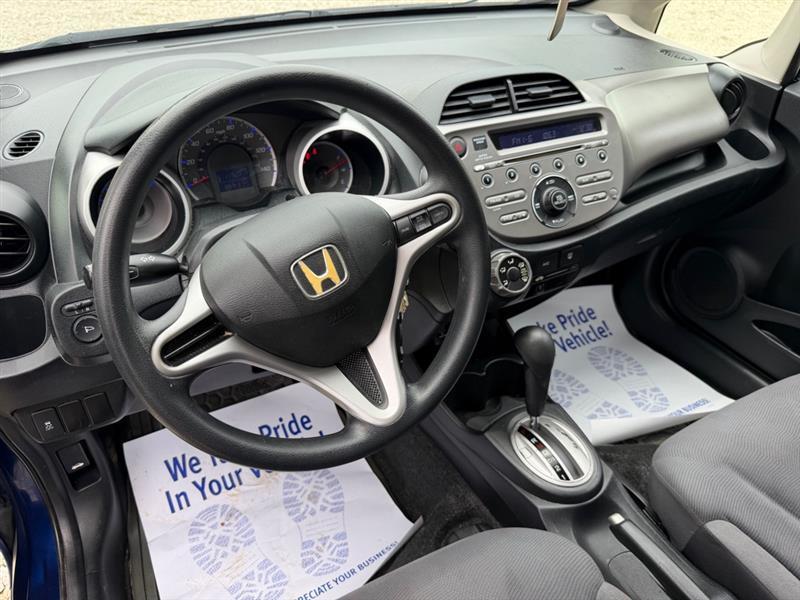 Honda Fit 5-Speed AT 2013