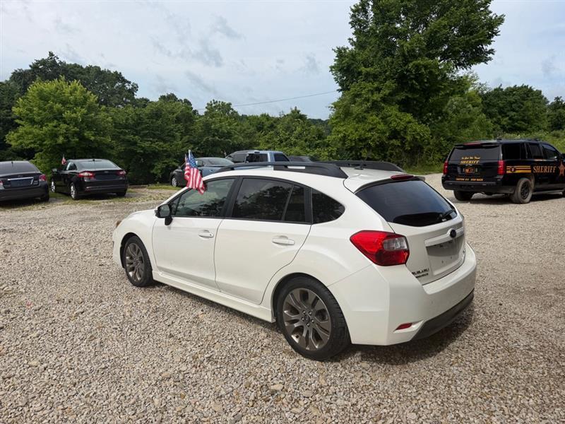 Subaru Impreza 2.0i Sport Limited PZEV 5-Door 2015
