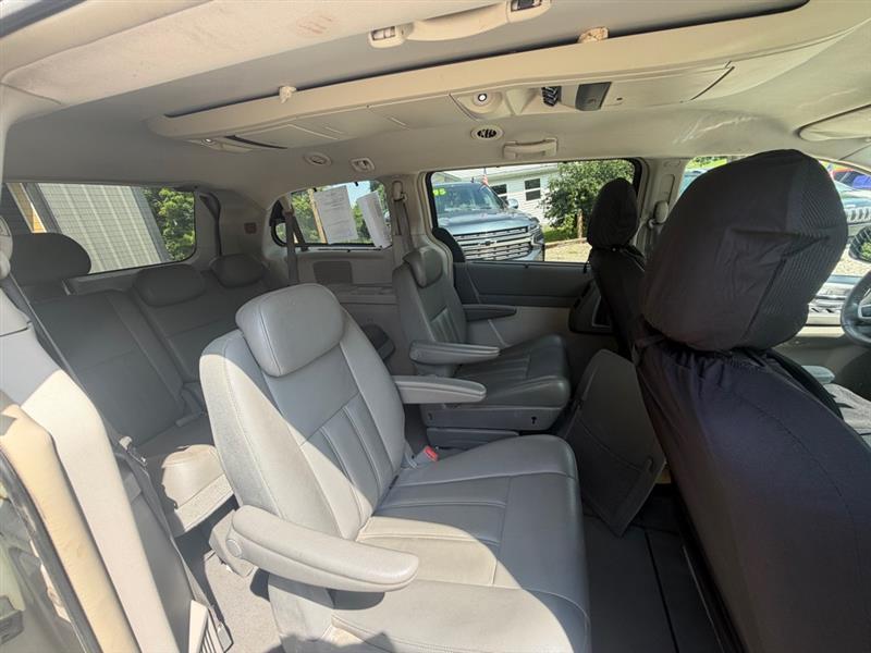 Chrysler Town & Country Touring 2009